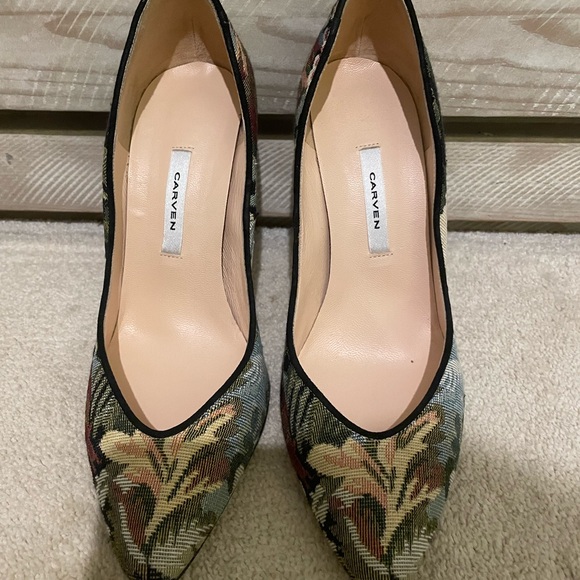 🌟Carven Toile Heels - Picture 2 of 5